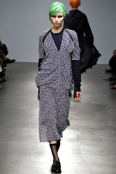 Look 23